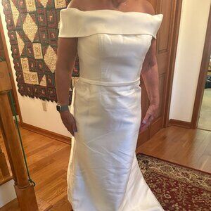 David's Bridal White Wedding Dress